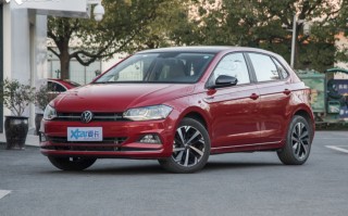 polo21款科技版 新车  售价1169万元，2023款大众Polo Plus科技版到店，增液晶仪表